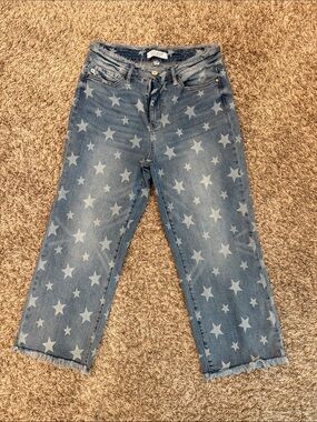 Judy Blue Blue Star-Print Jeans